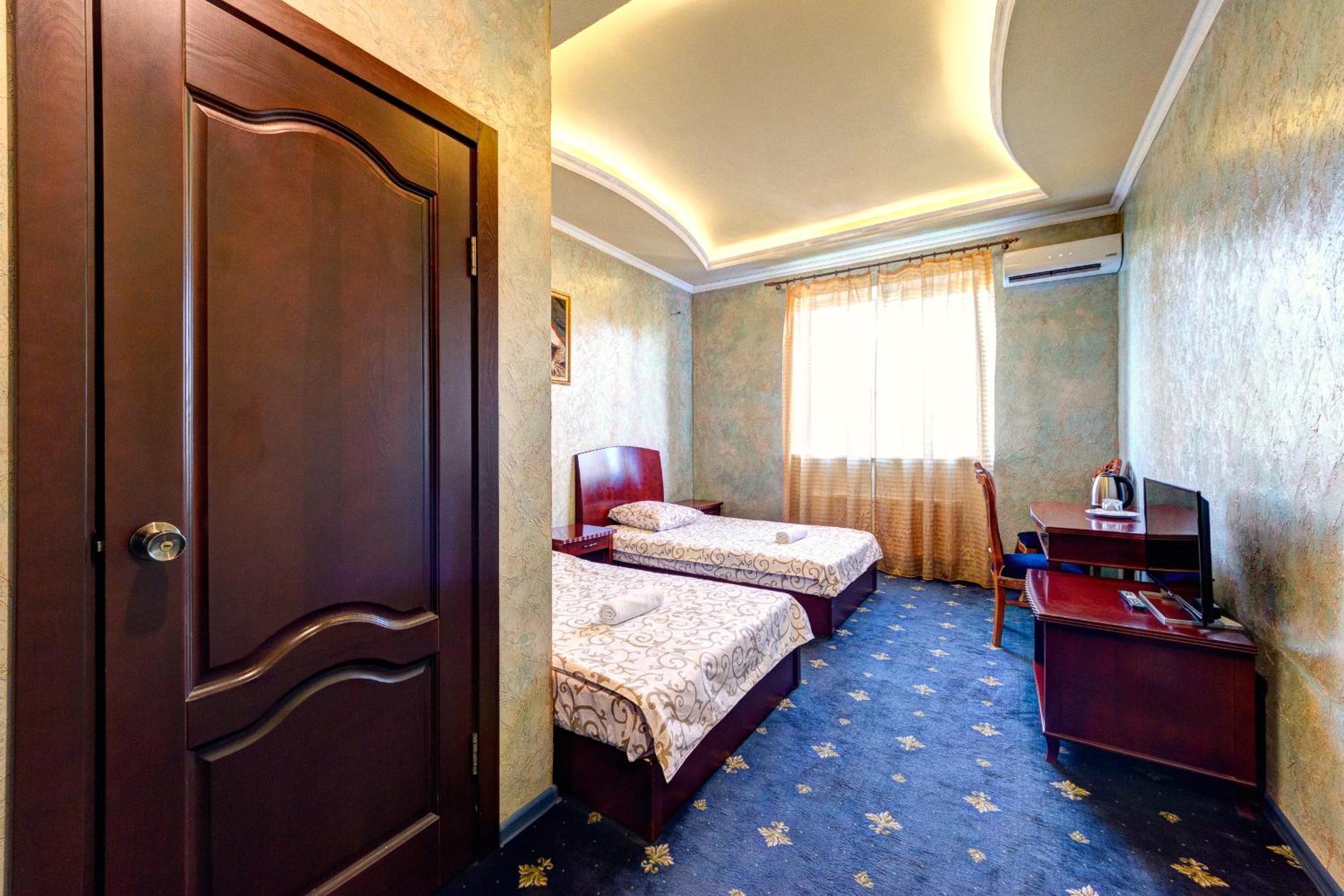 Hotel Kiev Lomakin Exterior foto